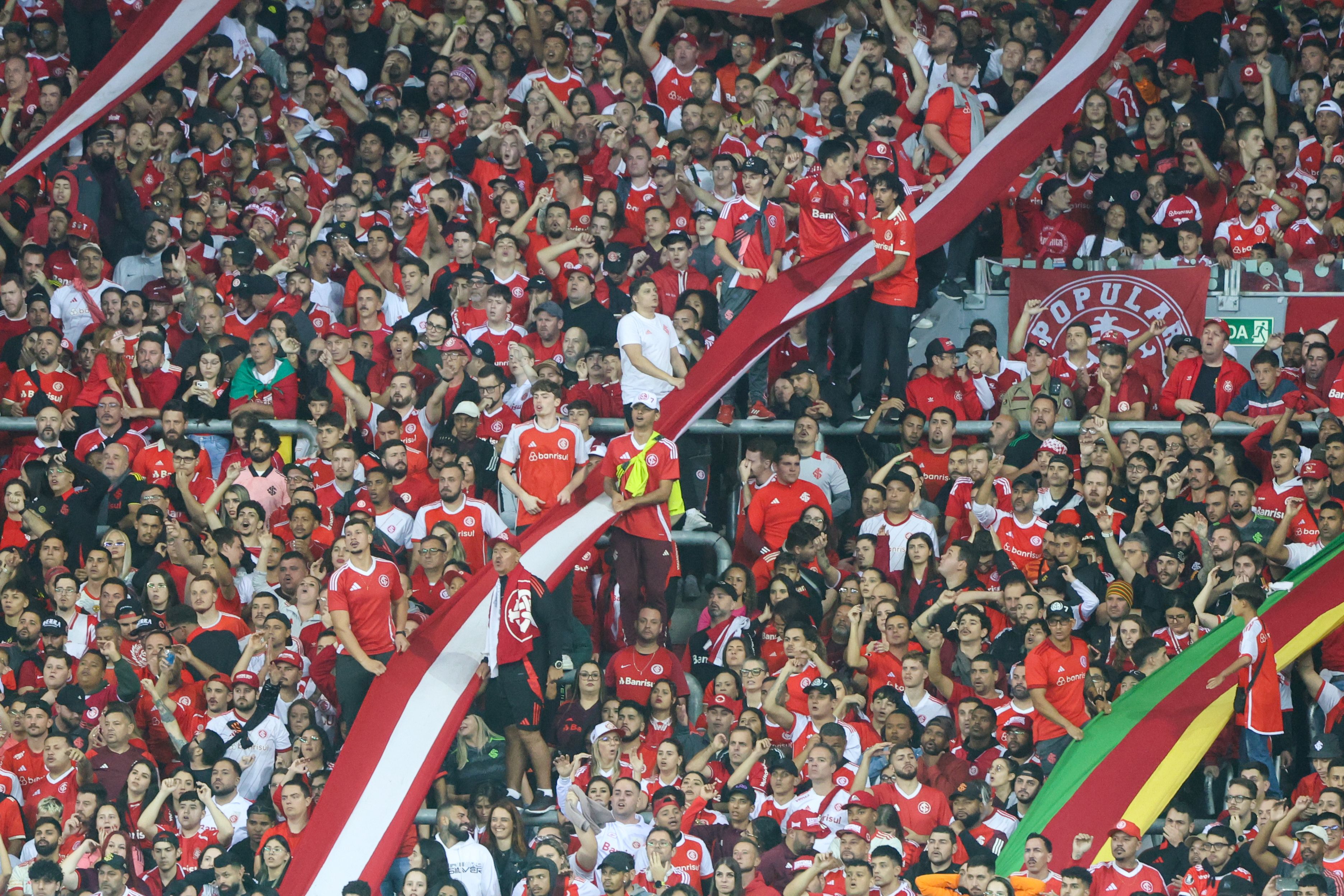 Inter faz promoção para sócios e sócias adimplentes no Gre-Nal 448
