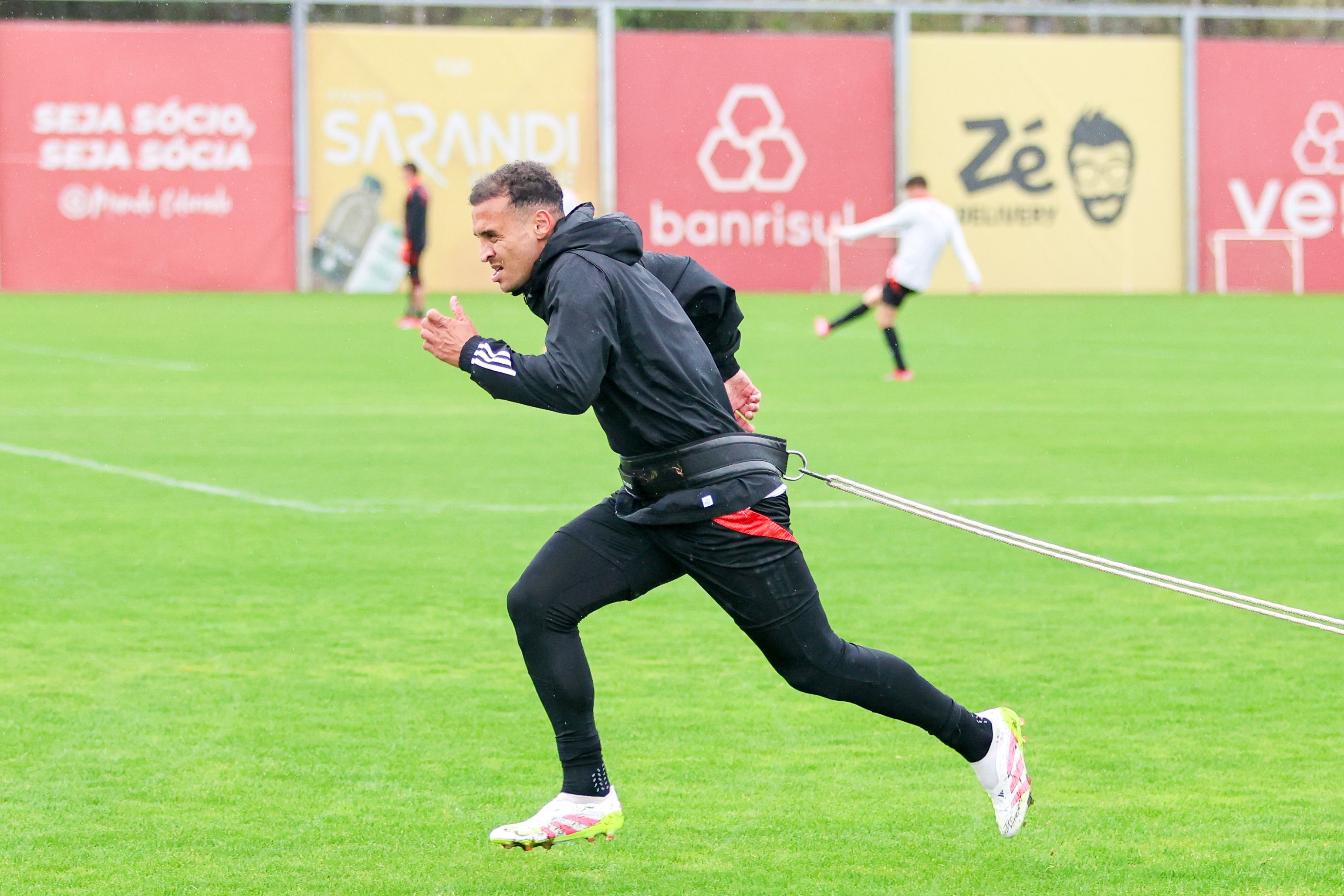 Grupo inicia preparação para o jogo de volta com o Fluminense