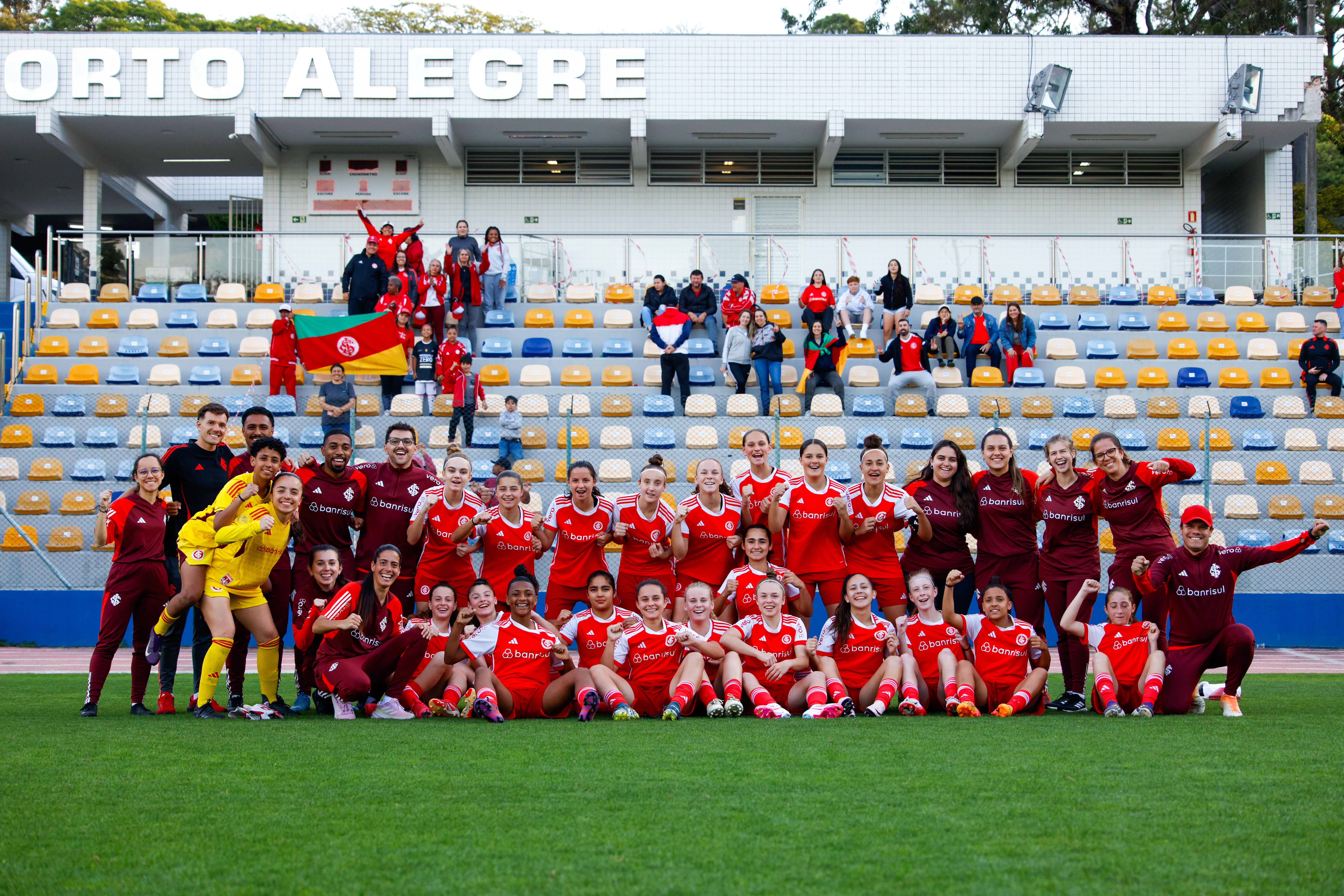 Sub-15 das Gurias Coloradas está na final do Gauchão
