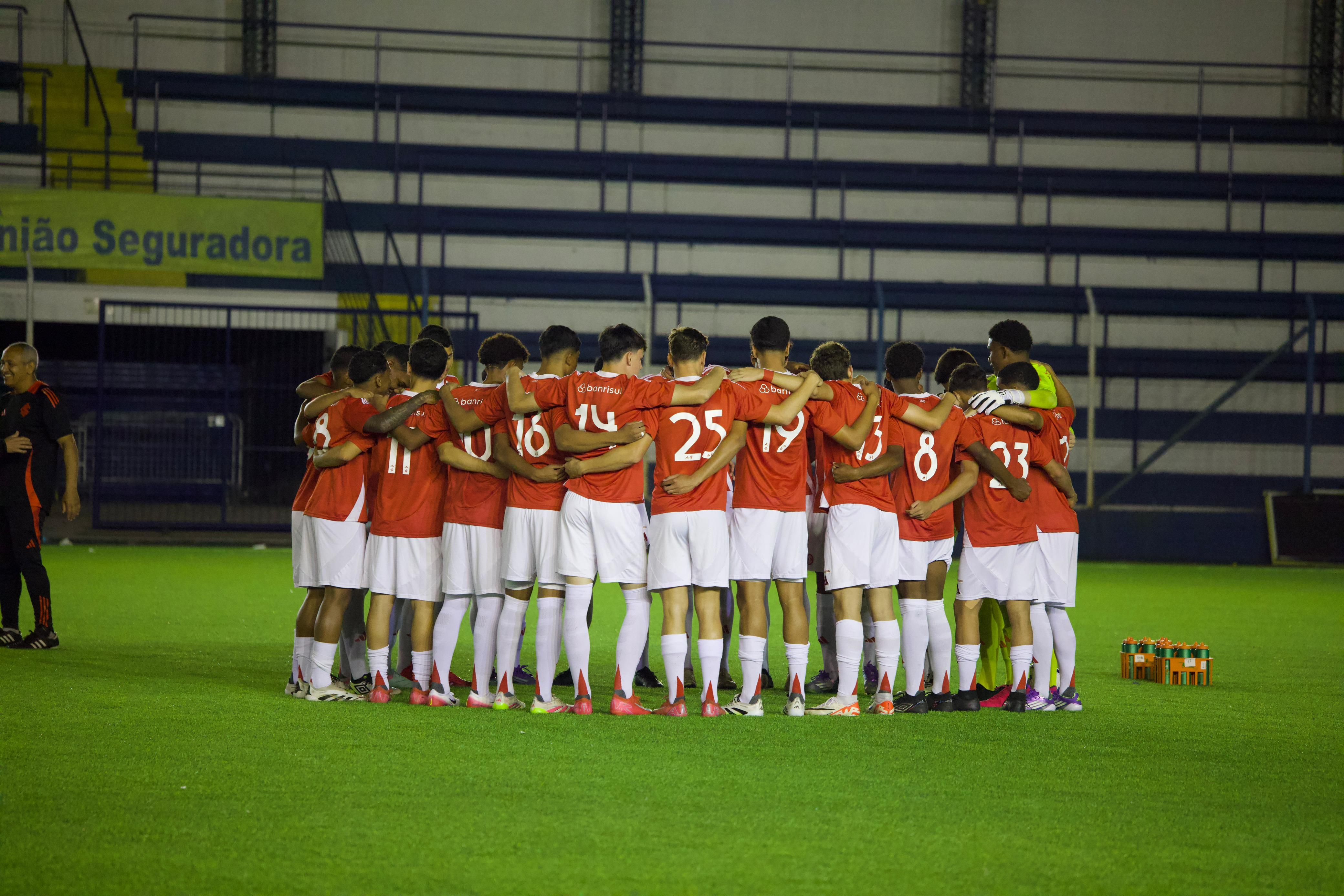 Celeiro empata com o Flamengo no Brasileirão Sub-17