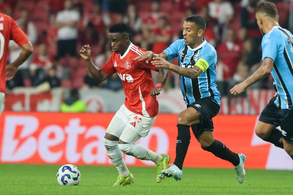 Inter é superado no Gre-Nal 448