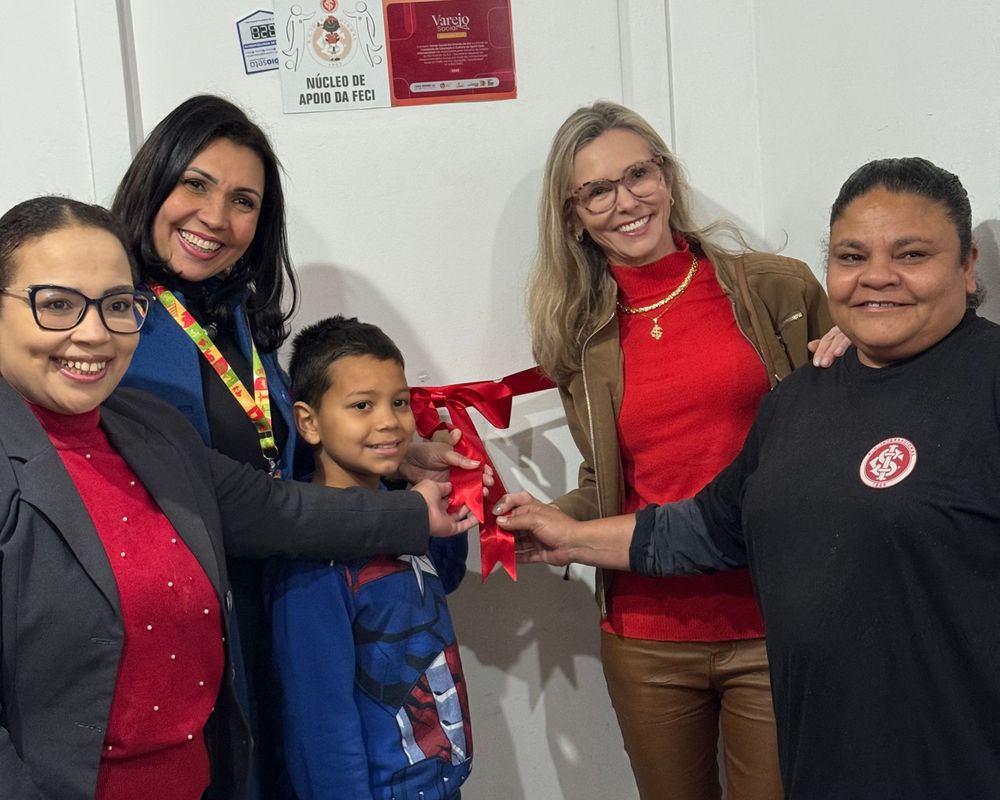 FECI inaugura Bazar do Povo com espaço de corte e costura para geração de renda