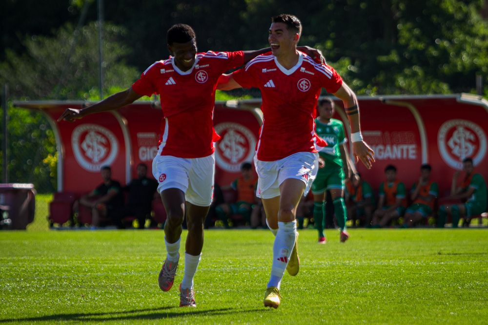 Internacional vence Juventude pela Copa FGF